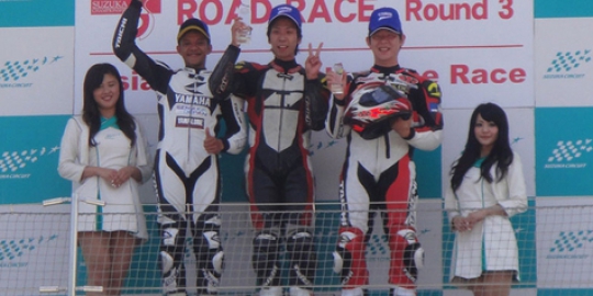 Rey Ratukore naik podium 2 Suzuka Sunday Road Race