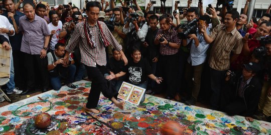 Piala Dunia, kubu Jokowi sulap pos relawan jadi tempat nobar