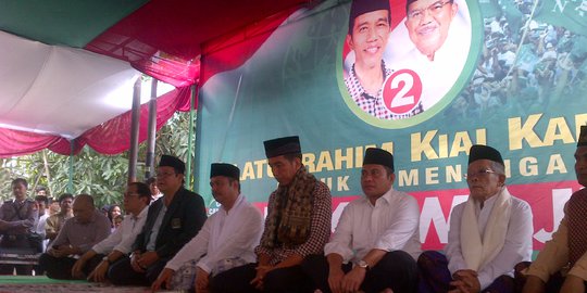 Jokowi sebut Kartu Indonesia Sehat dan BPJS tak bertentangan