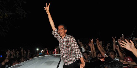 Jokowi sebut pembuat Obor Rakyat orang dalam Istana