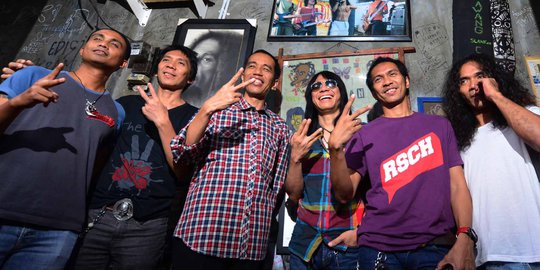 Grup band Slank gelar konser 'salam dua jari' di enam daerah