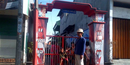 dan jarak kibarkan bendera perang rev2