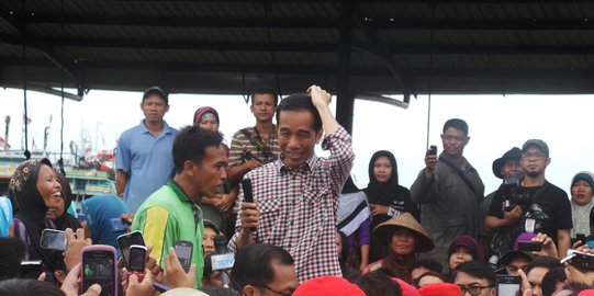 Kampanye di Tegal, Jokowi dikawal ratusan polisi