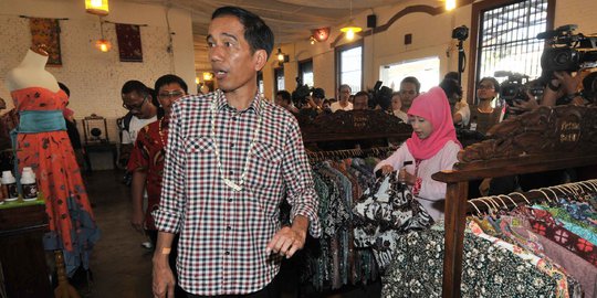 Jokowi minta pendukung tak balas kampanye hitam