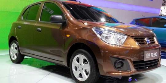 Nissan March punya versi \'mobil murah\'!