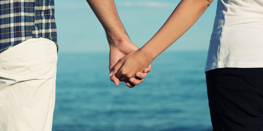 5 Hal tentang pria yang bikin wanita kesengsem berat