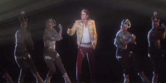 Wah, hologram Michael Jackson bikin ricuh!