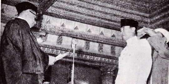 17 Oktober 1952, saat meriam TNI paksa Soekarno bubarkan DPR