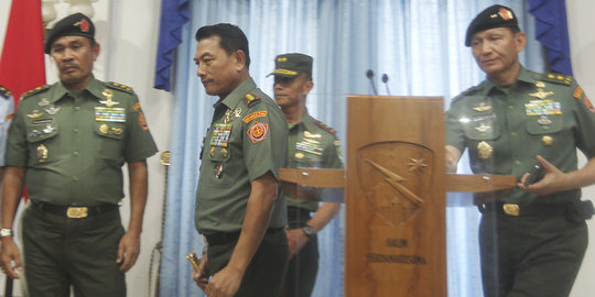 Saurip Kadi minta TNI aktif jangan ikut komentari capres