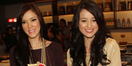 Rahasia kulit cantik Cathy Sharon - Julie Estelle