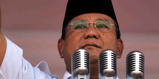 Prabowo janji perkuat KPK, Abraham Samad hanya tersenyum