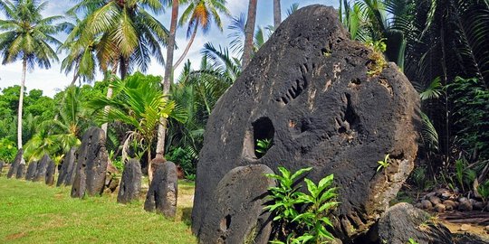 Keping batu raksasa di pulau ini dulunya adalah mata uang kuno