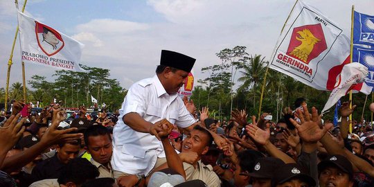 maki soekarno dan soeharto rev1