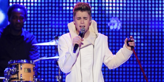 Justin Bieber dituntut gara-gara tabrak paparazzi