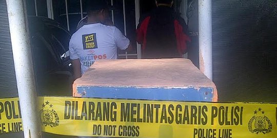 Usai bunuh 2 anak perwira TNI di Bandung, Acim makan & merokok