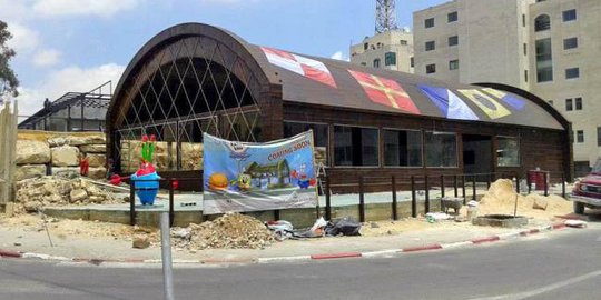 Restoran Krusty Krab Spongebob muncul di Kosta Rika!