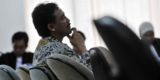 Andi Mallarangeng dituntut JPU 10 tahun penjara