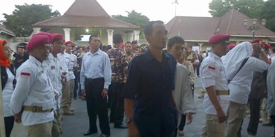 Prabowo buka bersama pendukung di Masjid Gede Yogyakarta