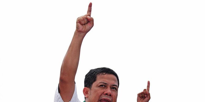 4 Pembelaan Fahri Hamzah sebut ide Jokowi sinting 
