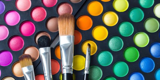 sebelum lensa kontak