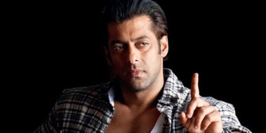 6 aktor tampan bollywood ini juga laksanakan puasa ramadan