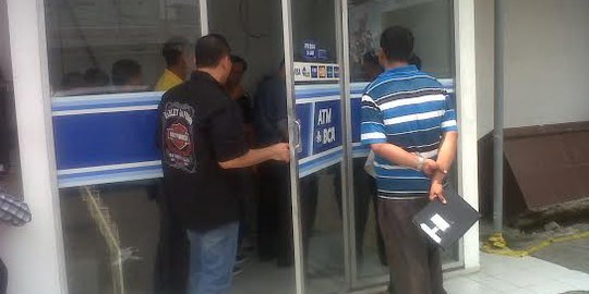 Lagi, pencuri gondol mesin ATM di Palembang saat sahur