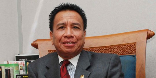jadi senjata makan tuan rev1