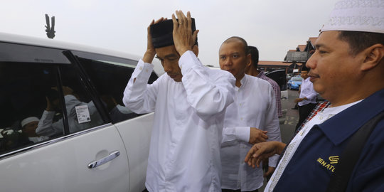 Jokowi berangkat umroh bersama keluarga