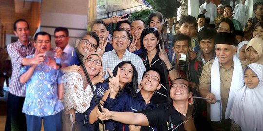 Cuma Prabowo peserta pilpres yang belum selfie
