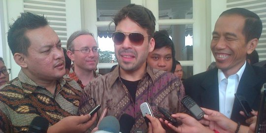 jelang 9 juli, jokowi dapat perhatian dari musisi luar negeri