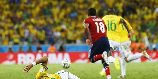 neymar dan thiago silva rev1