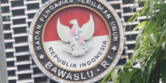Dituding pro Jokowi, 3 lembaga survei dilaporkan kubu Prabowo