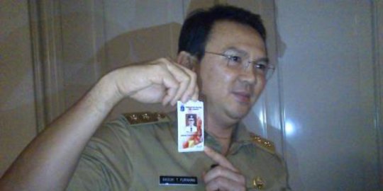 LBH desak Ahok tiru Jokowi instruksikan perusahaan bagikan THR