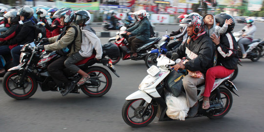 Polisi: Ada anak tewas karena kedinginan saat mudik naik 