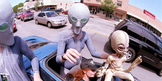  hari ufo dunia