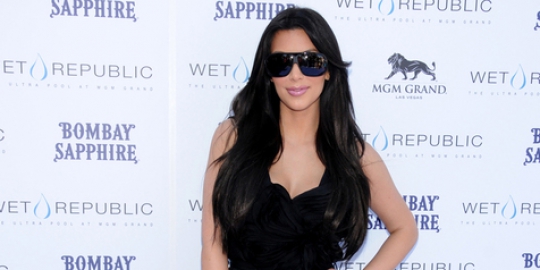 Mana bagian tubuh \'kembaran\' Kim Kardashian yang oplas?