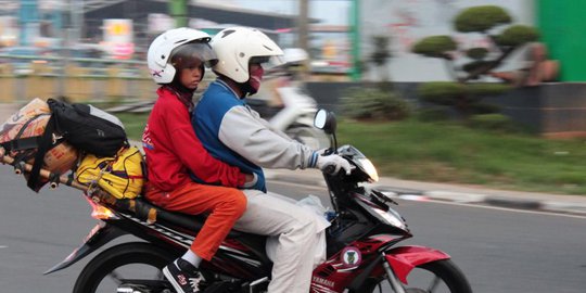 membawa barang terlalu banyak rev2