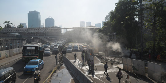 Penyebab kebocoran pipa gas di Jalan Sudirman masih misteri