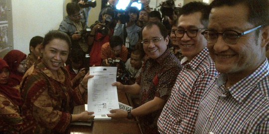Timses Jokowi-JK datangi KPU laporkan dana kampanye