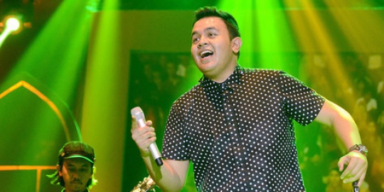 Jadi Model Klip, Tulus sebut Tatjana Saphira berbakat