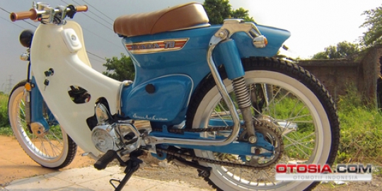 Honda Prima  streetcub retro elegan merdeka com