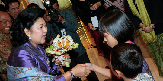Ani Yudhoyono dapat Antaranews CSR Award