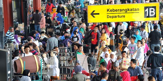 Operator layanan bus ke bandara Soekarno-Hatta bertambah