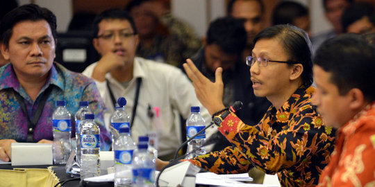 Saksi pasangan Prabowo-Hatta tolak KPU sahkan rekapitulasi Malut