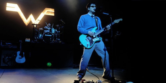 Weezer awali comeback dengan single rasa \'pinkerton\'