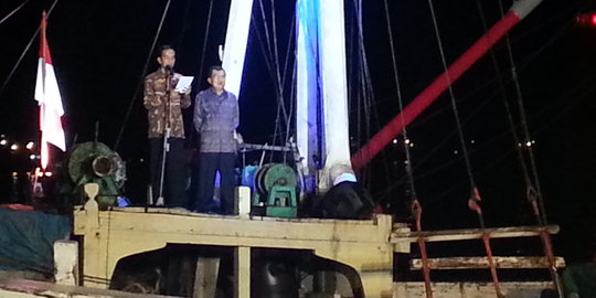 Ini alasan Jokowi sampaikan pidato di atas kapal pinisi