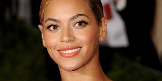 7 seleb hollywood paling berpengaruh di tahun 2014 ini