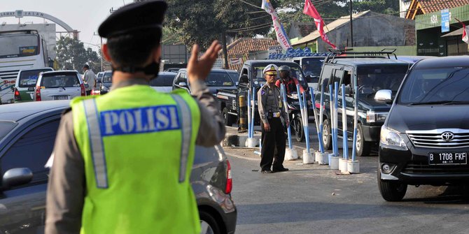 Pos pengamanan Lebaran di Bondowoso dilengkapi AC dan jasa 