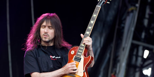 bumblefoot guns n roses rev1