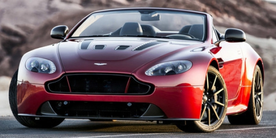 Aston Martin Vantage S bertransformasi jadi Super Roadster!